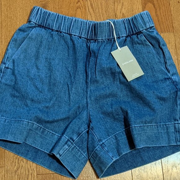 Everlane Pants - Everlane denim Easy Shorts, size 8, NWT
